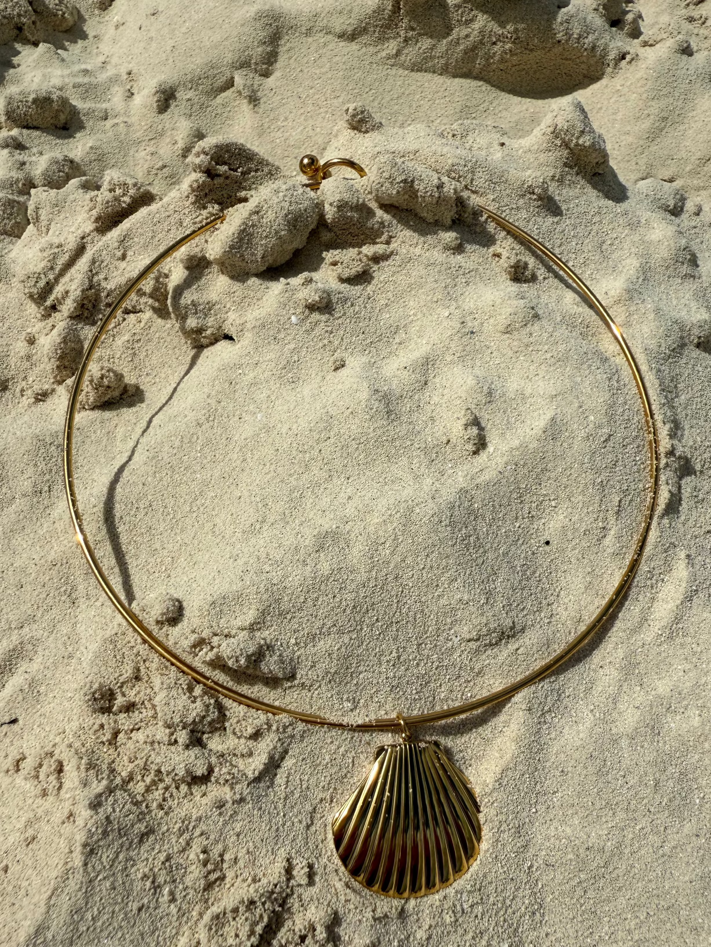 Sienna Shell necklace