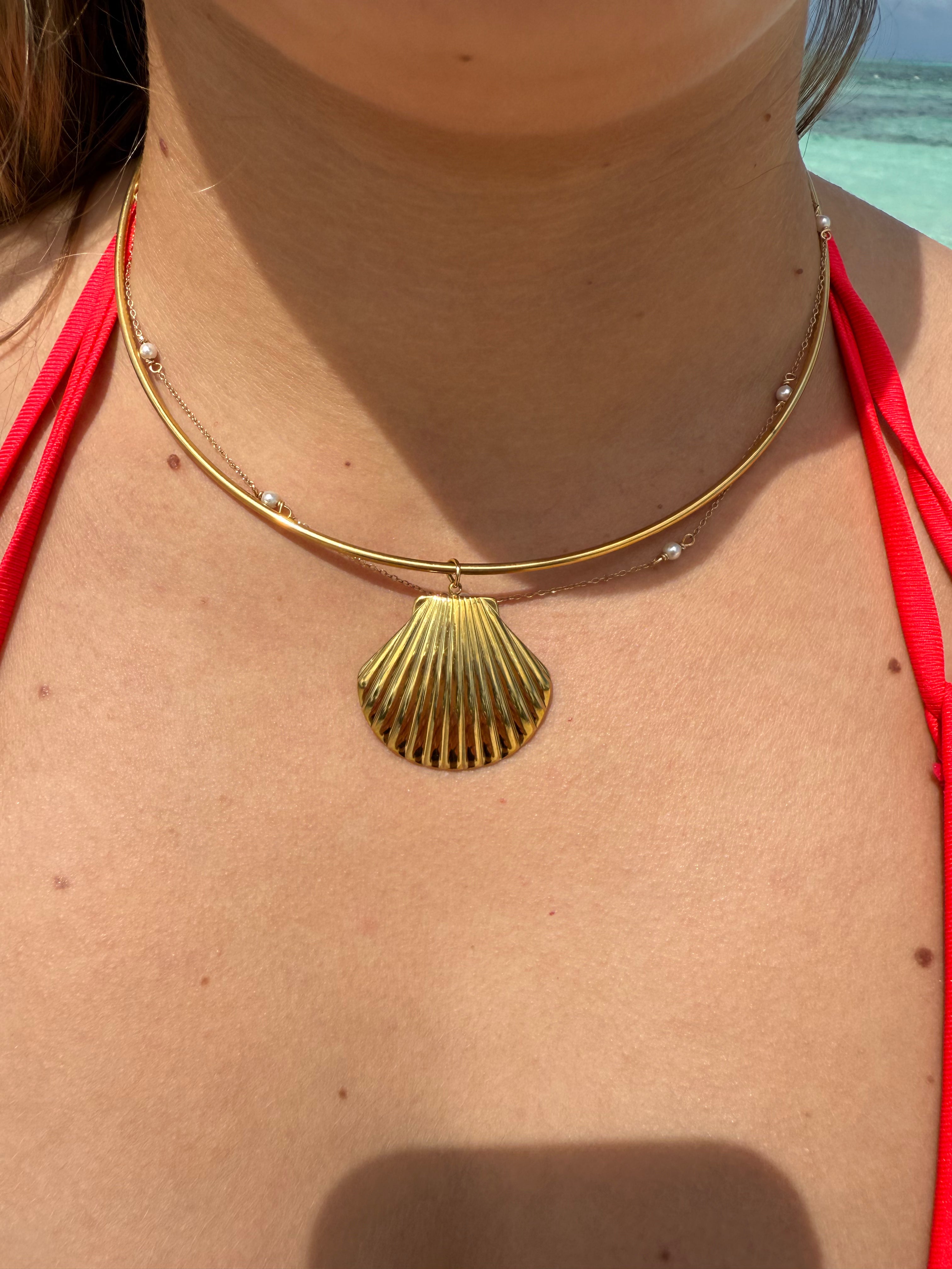 Sienna Shell necklace