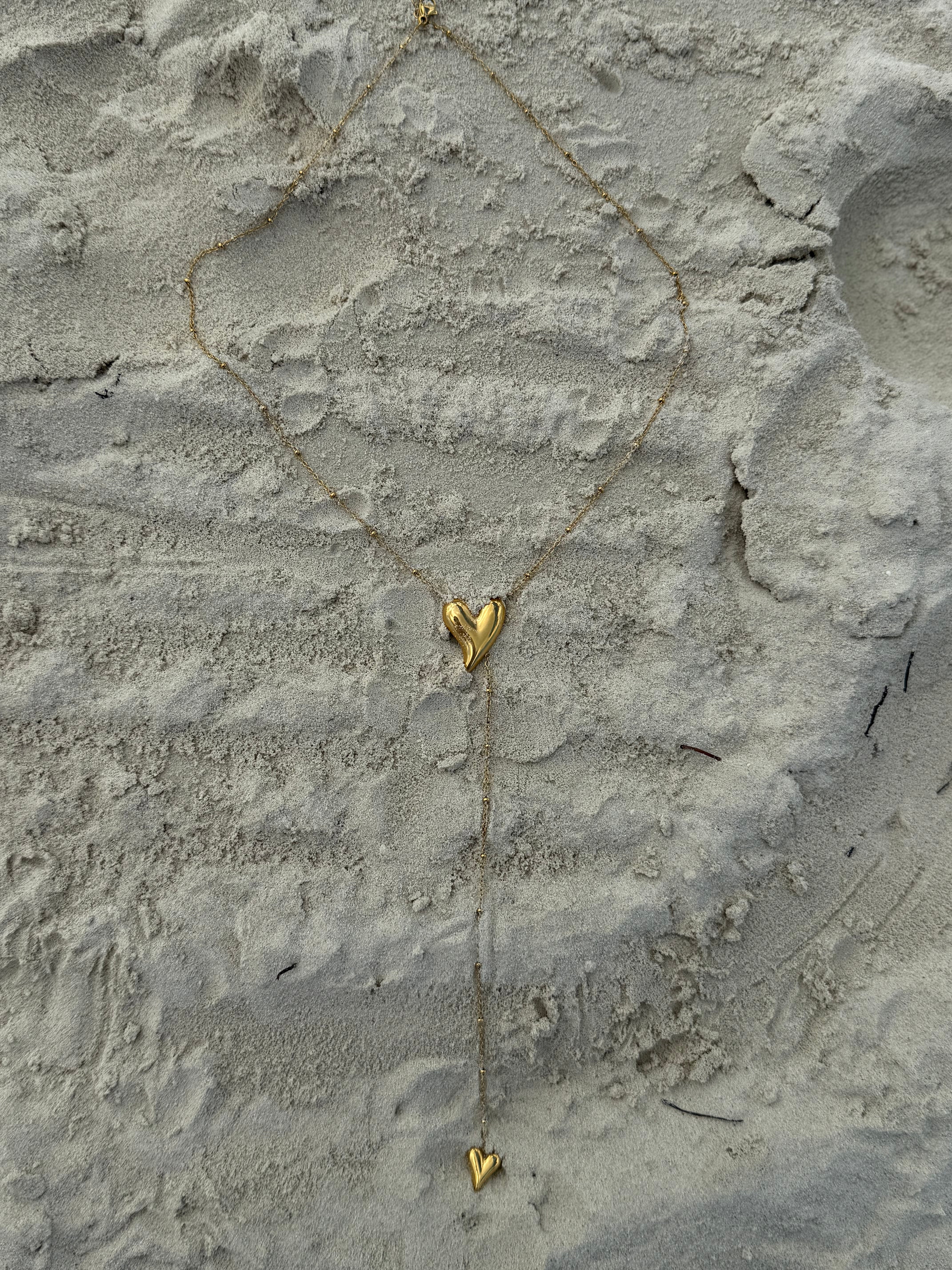 Carlsy Double heart necklace