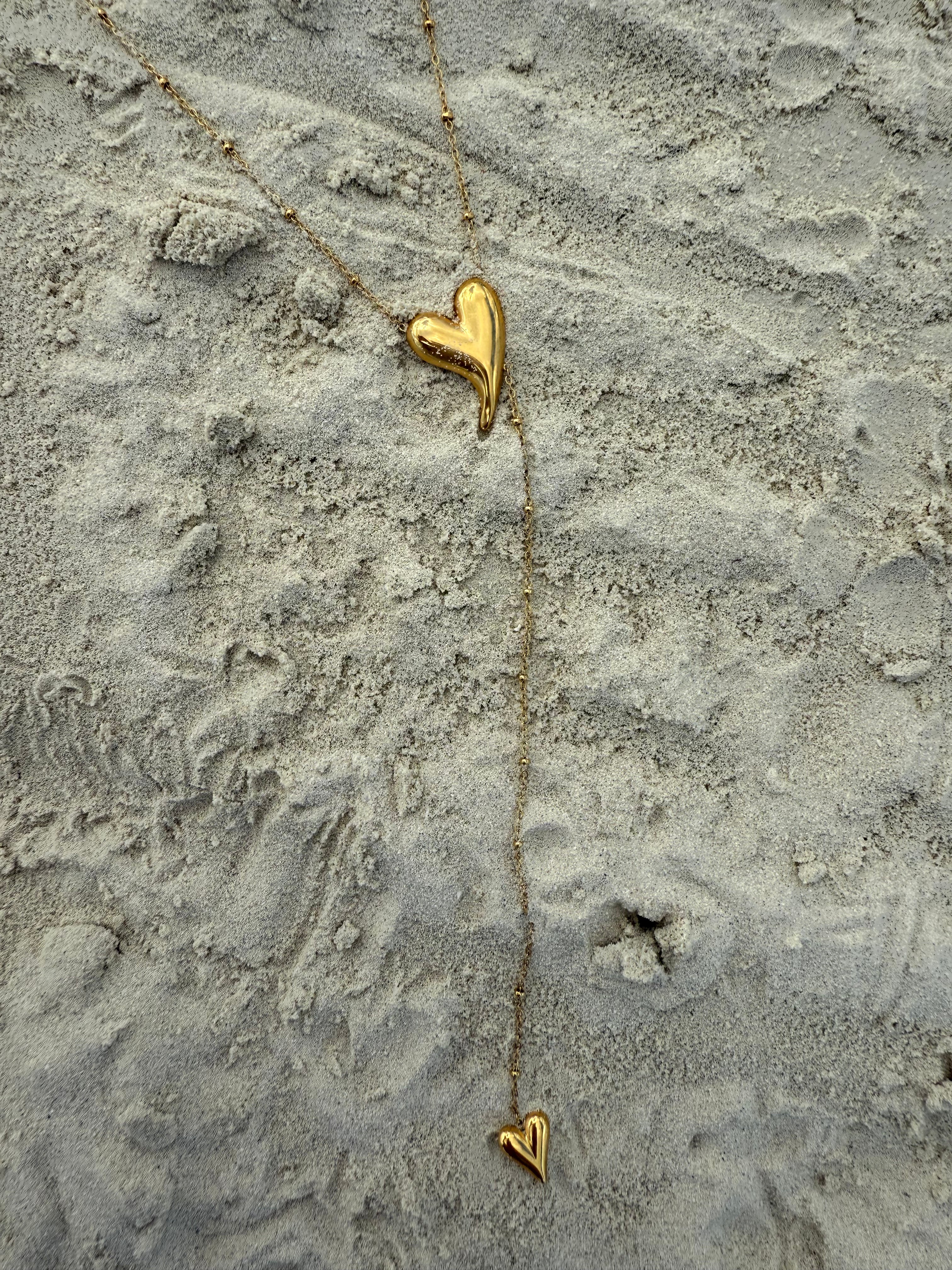 Carlsy Double heart necklace