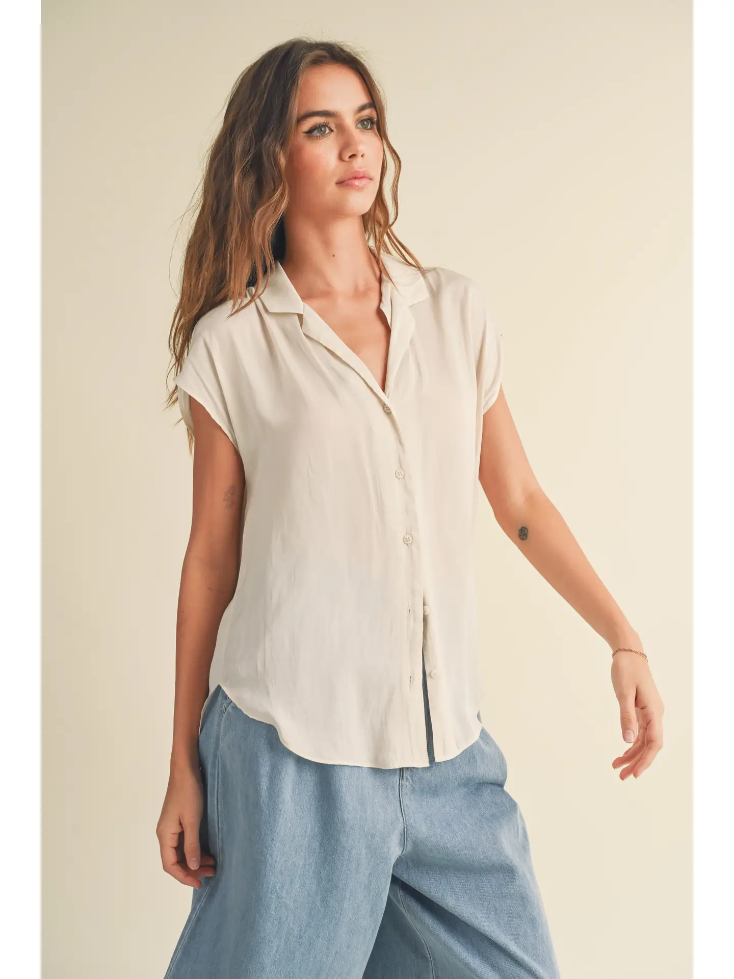 OUT OFTHE OFFICE Silky button down top- CREAM