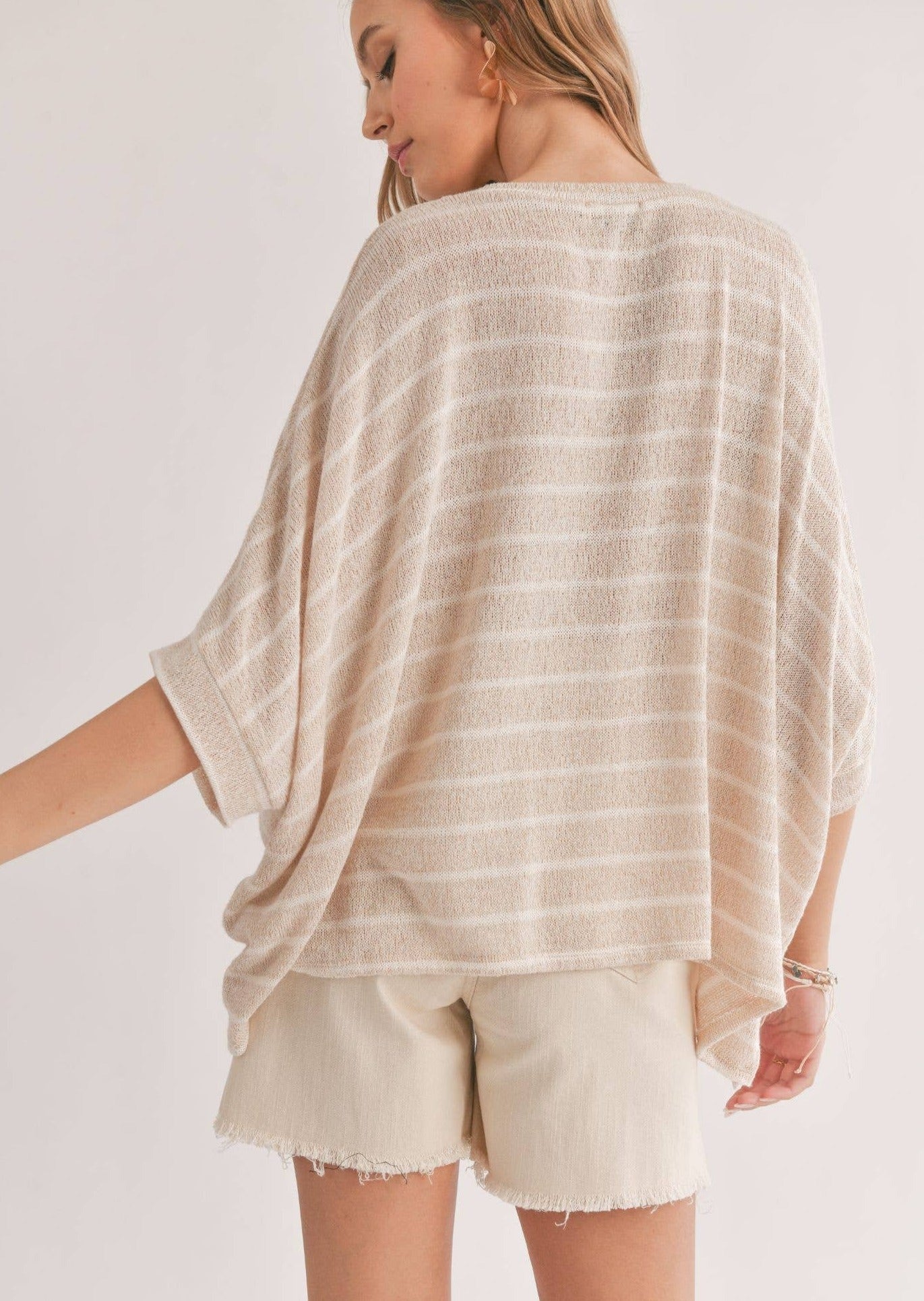 COAST TO COAST Striped Oversized Top